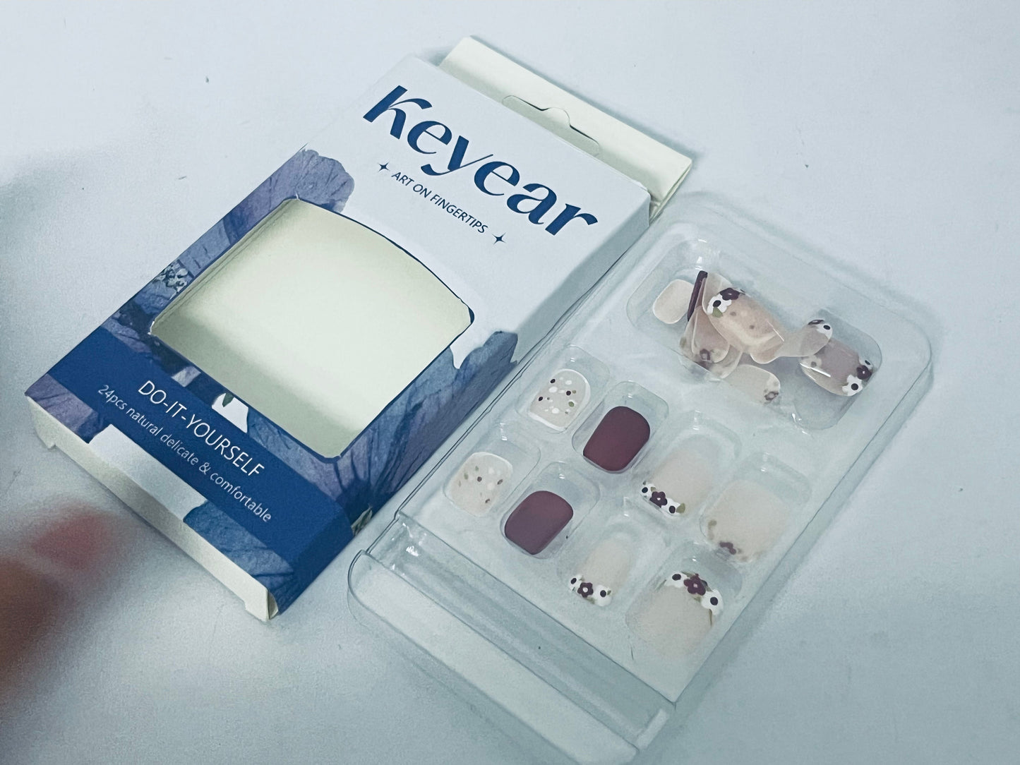 Keyear 24PCS DIY Press on Nails, Natural Delicate & Comfortable Fake Nails with Floral & Elegant Dark Design for Daily & Party Wear