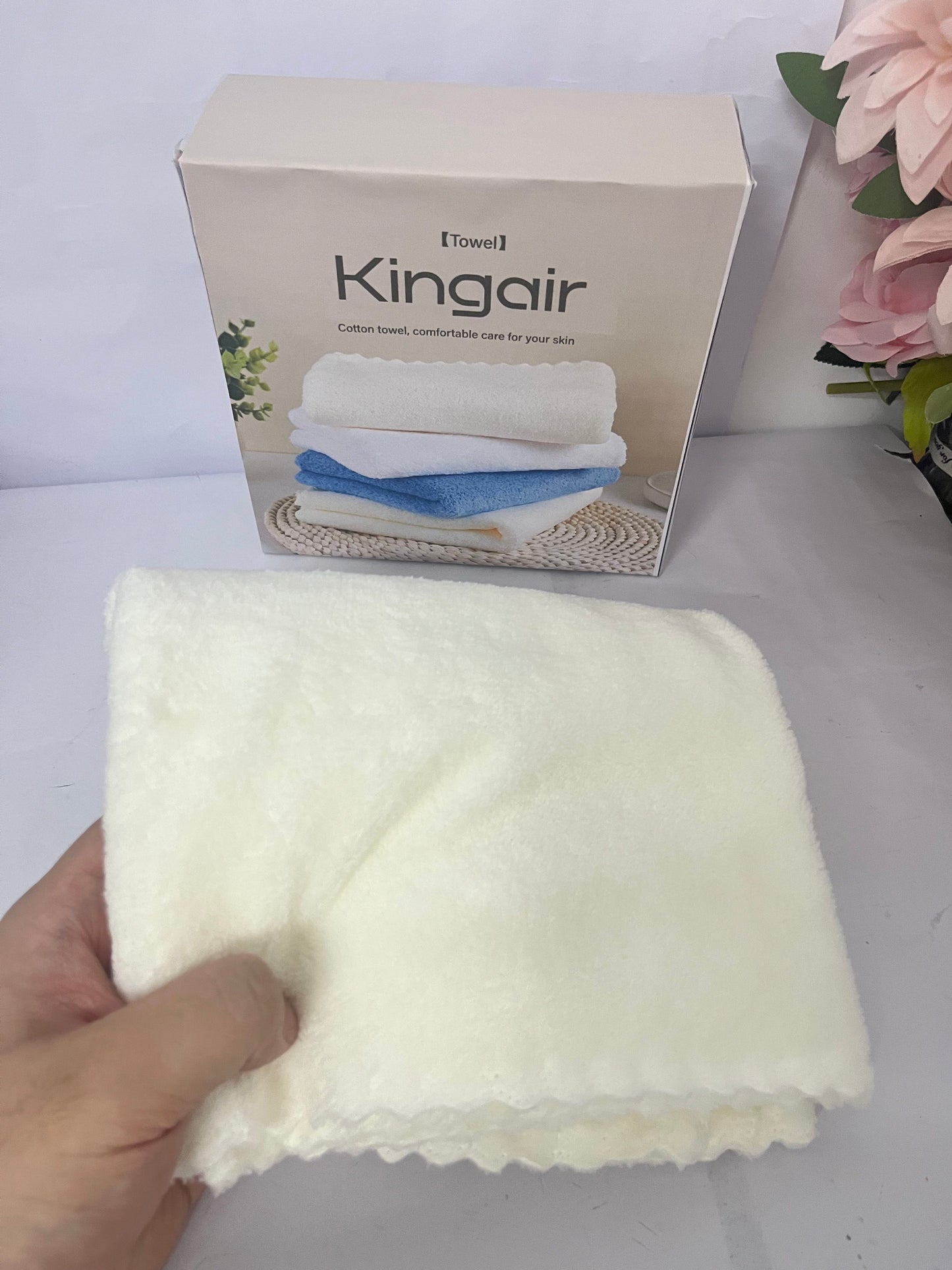 Kingair  Towel 100% Cotton - Washcloth- Flannel Face Cloths, Highly Absorbent and Soft Feel Fingertip Towels