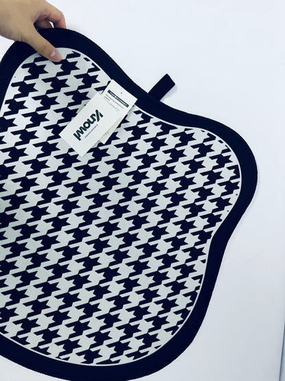 Knowl Cool Double Breathable 3D Air Mesh Car Seat Cushion pad, Cool Chair seat, car seat Pads, Home Office Chair, Wheelchair, Black
