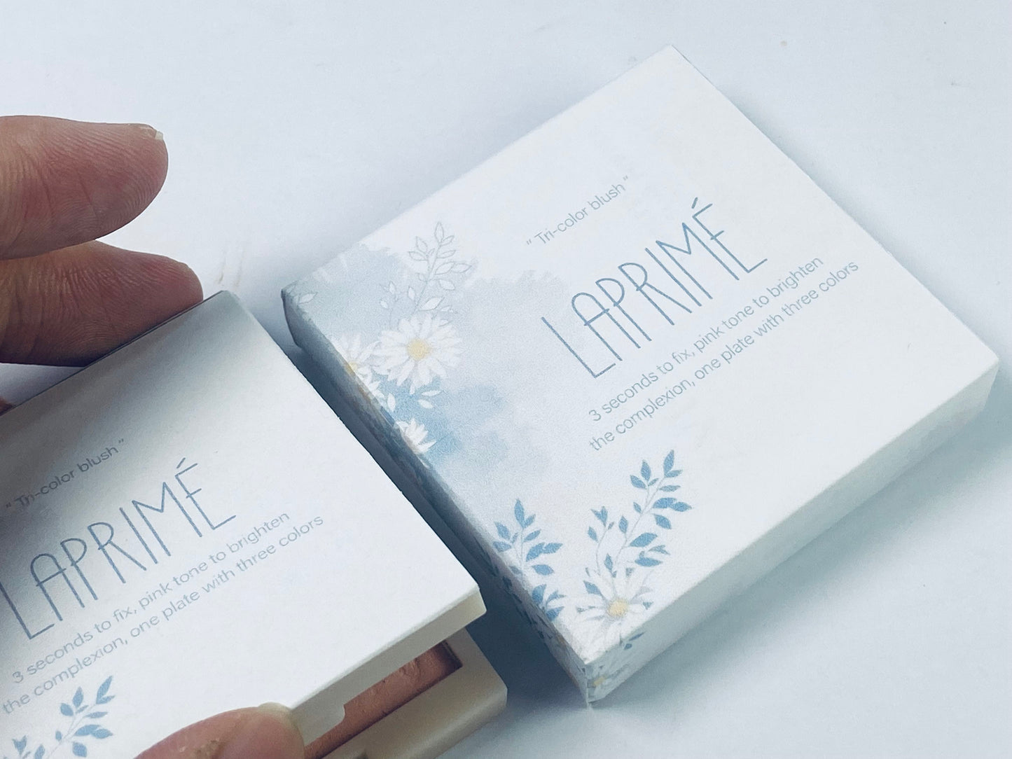 LAPRIMÉ Instant Cheekbones Contouring Blush