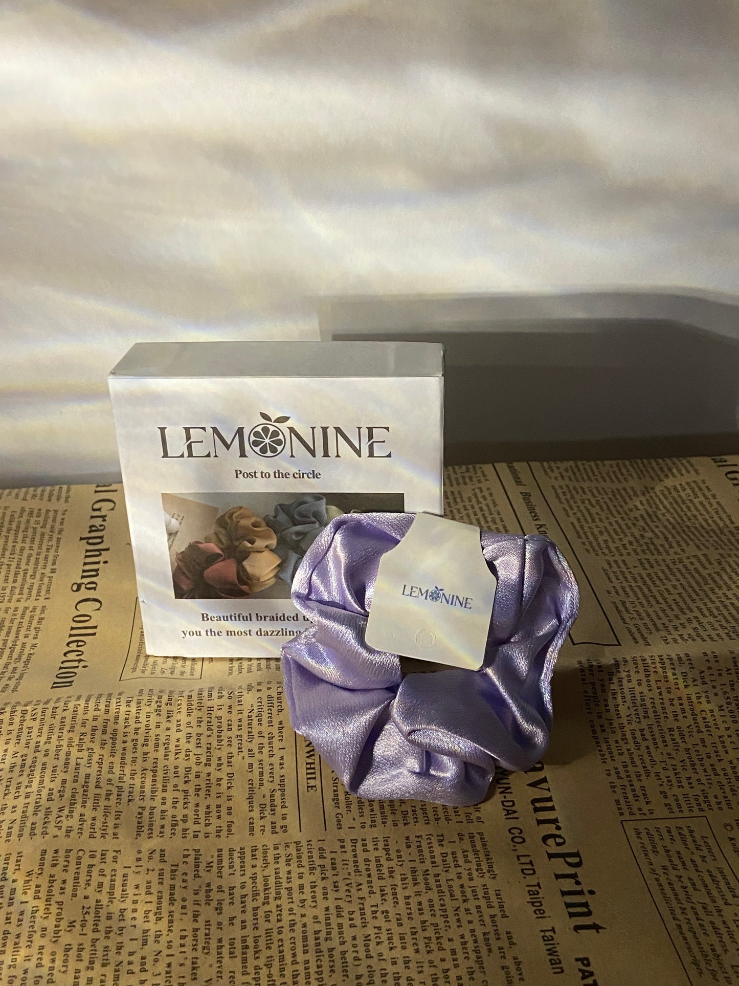 LEMONINE Hair scrunchies Hair Rope 2Pcs Hair Tie Large Intestine Loop Satin Fabric Velvet Head Flower Ladies Head Rope Hair Accessories, Purple and red