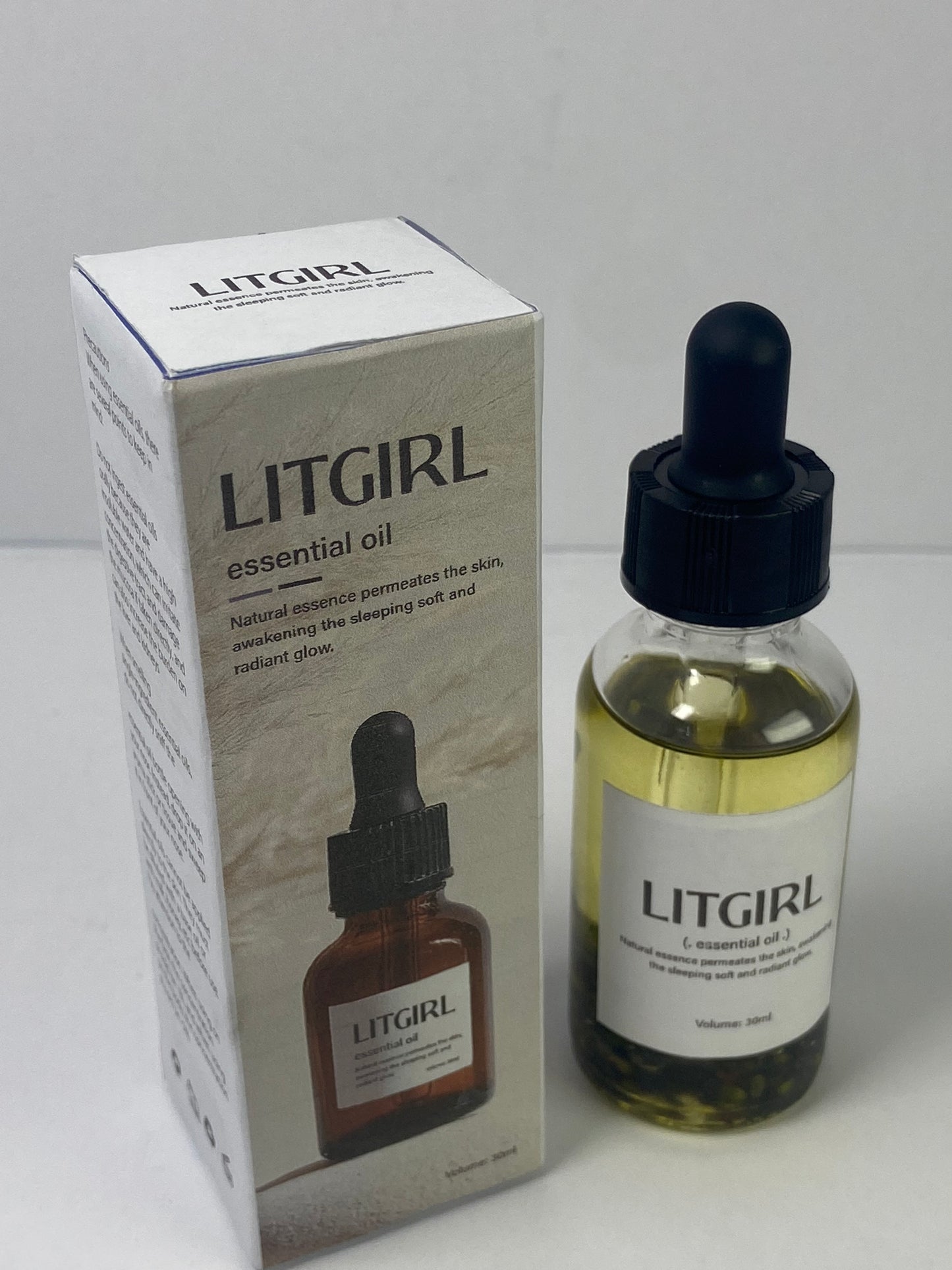LITGIRL Essential Oil, rosemary,Stress-Supportive Botanical Blend for Clear Skin, Calm & Confidence, 30mL