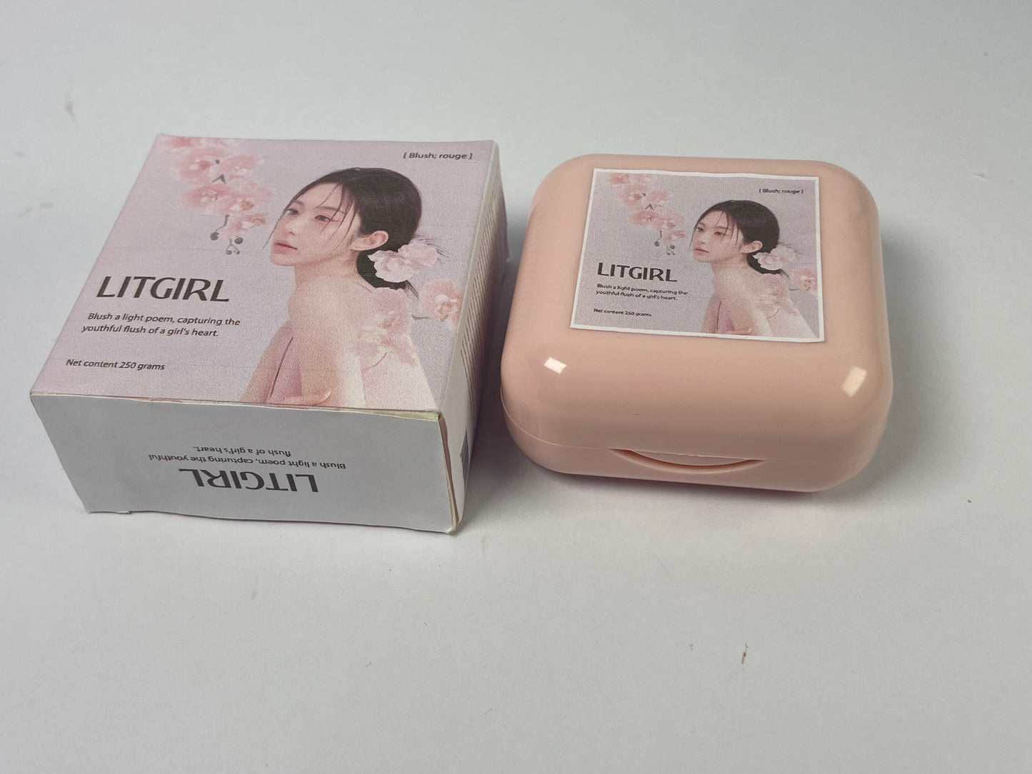 LITGIRL Cheek rouges - Natural, Light Mineral Powder Blush For Sensitive Skin - Blendable, Buildable Rouge - Pigmented, Dewy Glow - Vegan, Cruelty Free, Eco Friendly Makeup - Peach Red