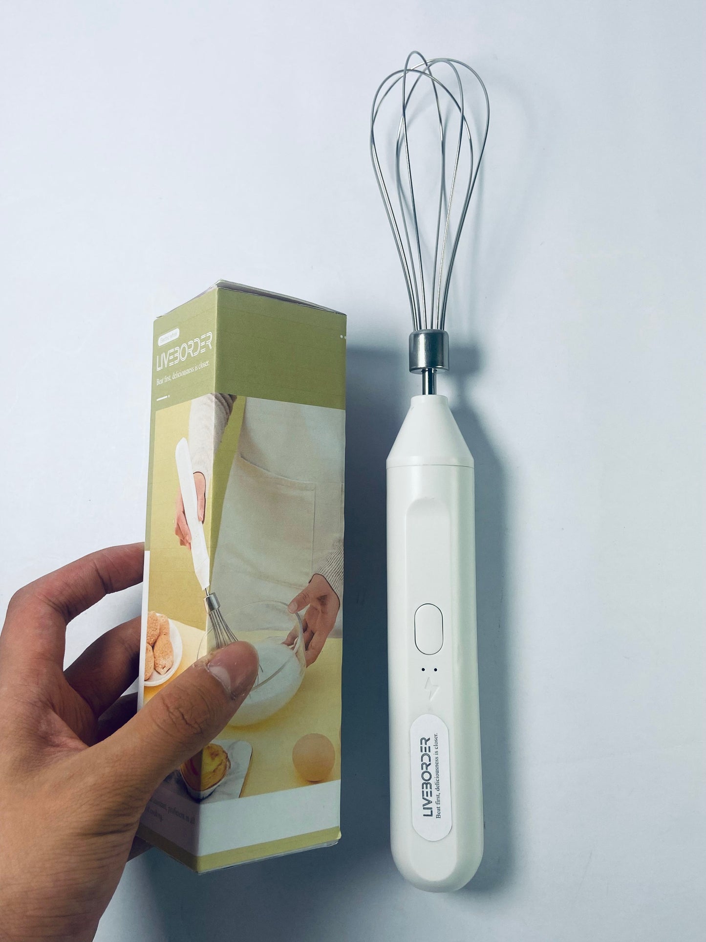 LIVEBORDER Cordless Hand Mixer, Handheld Electric Whisk with 3 Speed Modes, Hand Held Egg Beater with 2 Detachable Stir Whisks