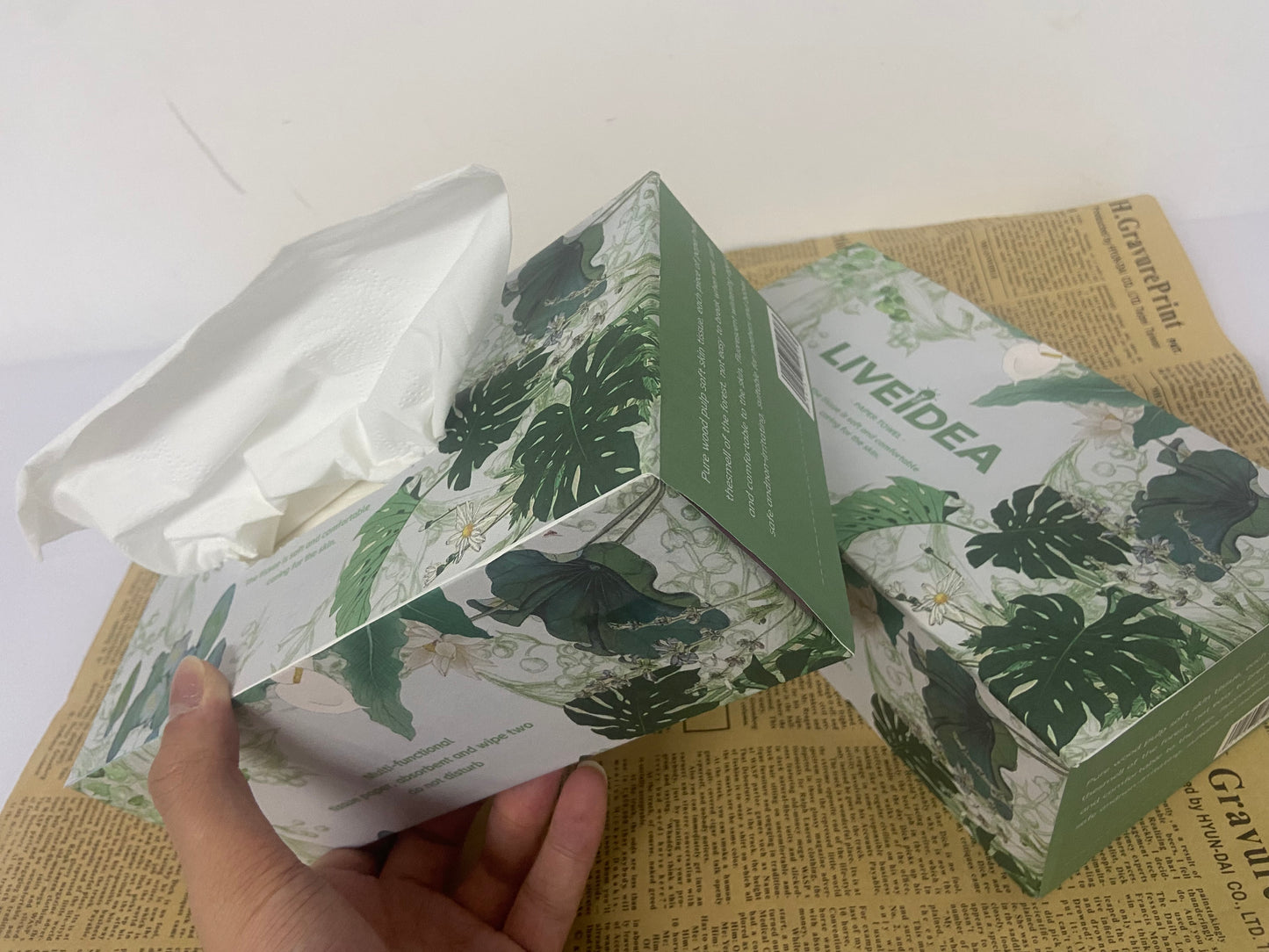 LIVEIDEA Facial Tissue Paper | Soft, Absorbent Hand and Face Wipes, Premium Facial Tissues Boxes for Personal Care, 30 Pack of White 2-Ply Tissues | 100 sheets Per Box