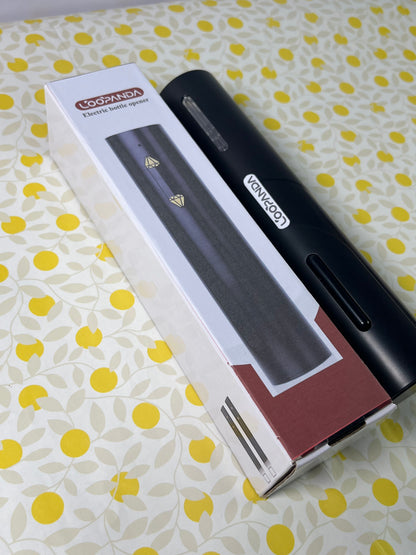 LOOPANDA Electric Can Opener, Can Opener Electric for Seniors with Smooth Edge, Food-Safe Automatic Can Opener Portable Battery Operated Can Openers for Almost Any Can Sizes, Black