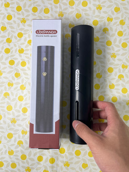 LOOPANDA Electric Can Opener, Can Opener Electric for Seniors with Smooth Edge, Food-Safe Automatic Can Opener Portable Battery Operated Can Openers for Almost Any Can Sizes, Black
