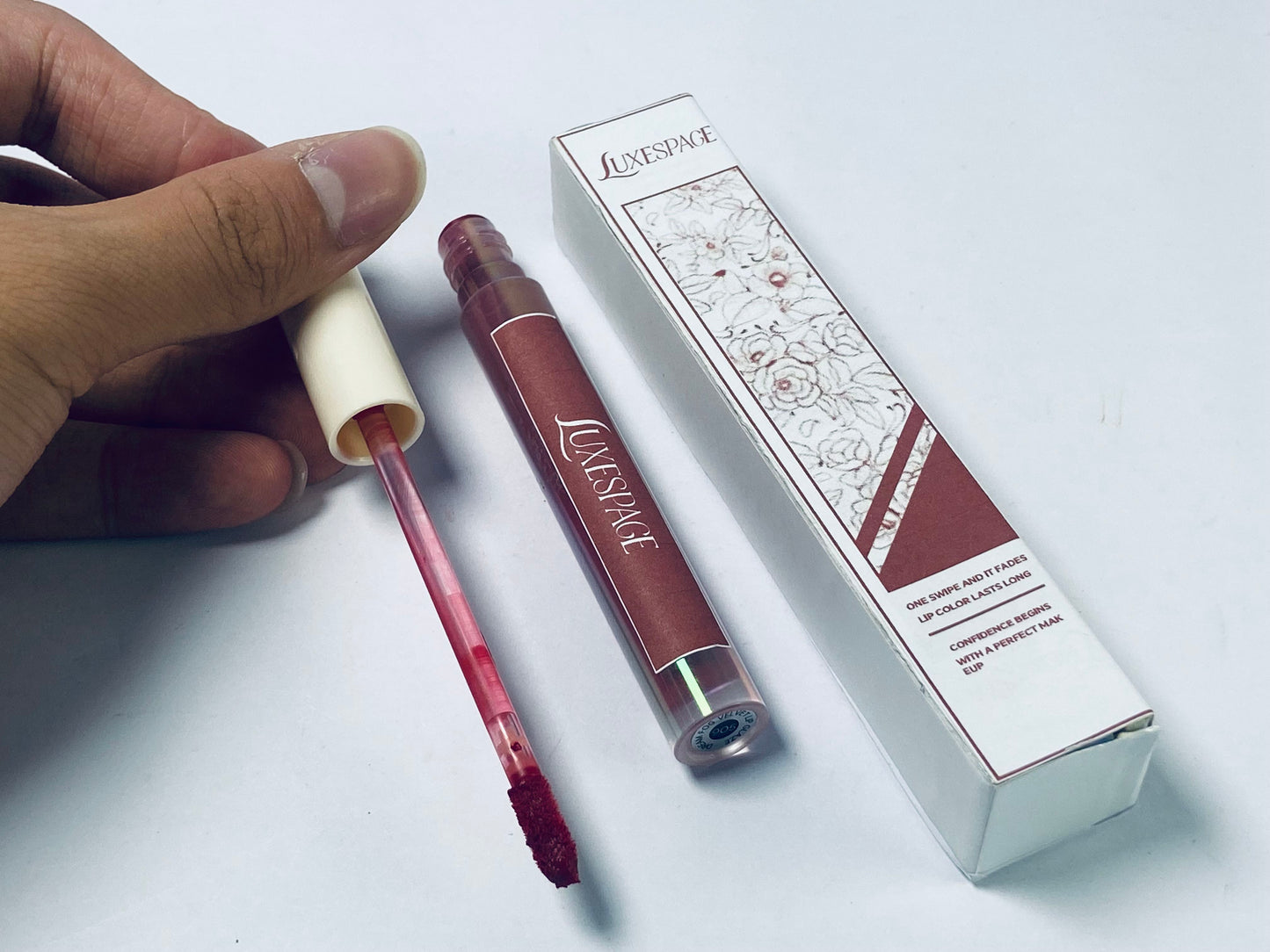 LUXESPACE Lip Oil, Nourishing Tinted Lip Oil For A High-shine Finish, Infused With Jojoba Oil, Vegan Cruelty-free, Rose Envy