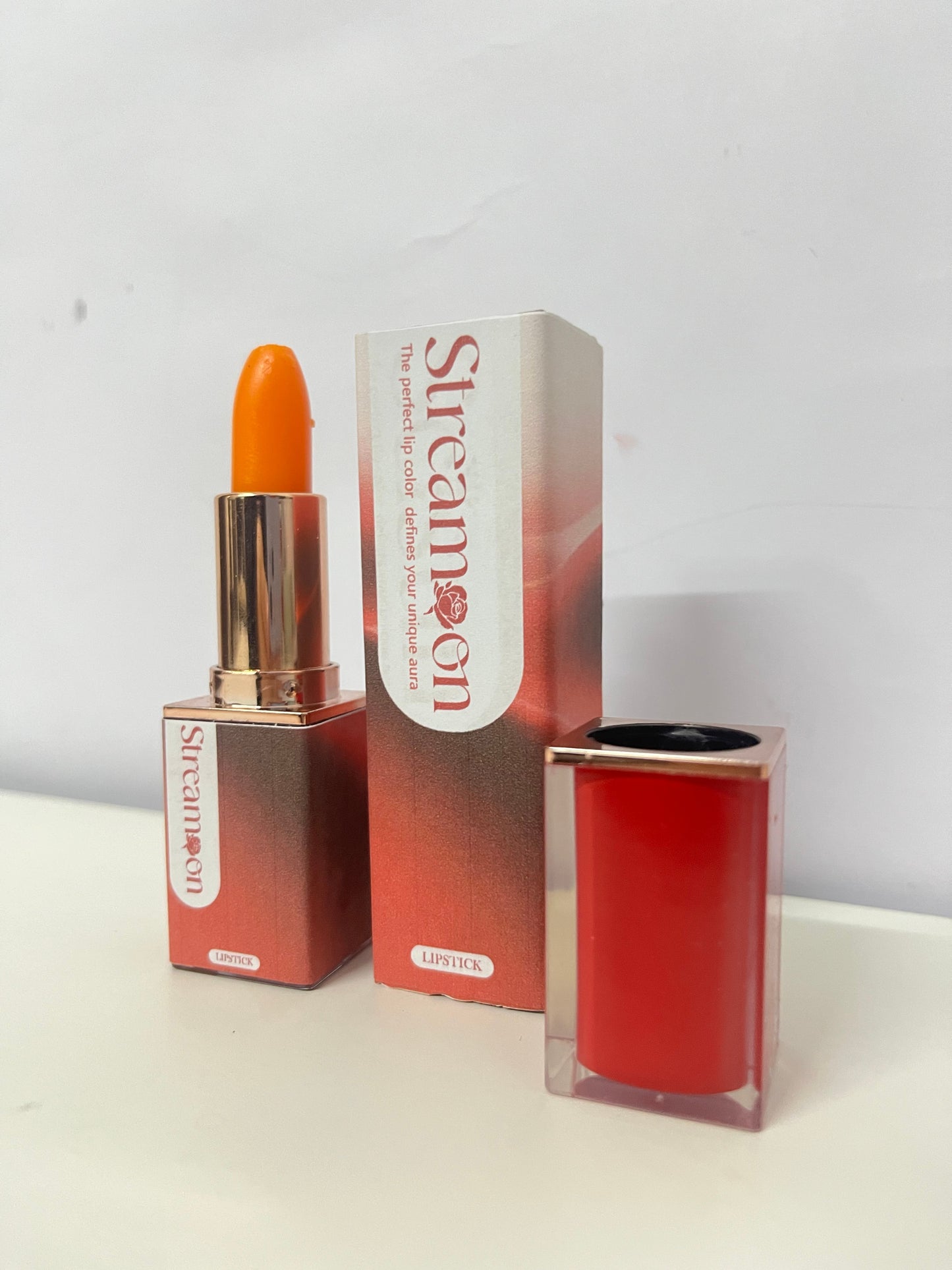 【Streamoon Gradient Lipstick】—— Vibrant Color to Define Your Unique Aura