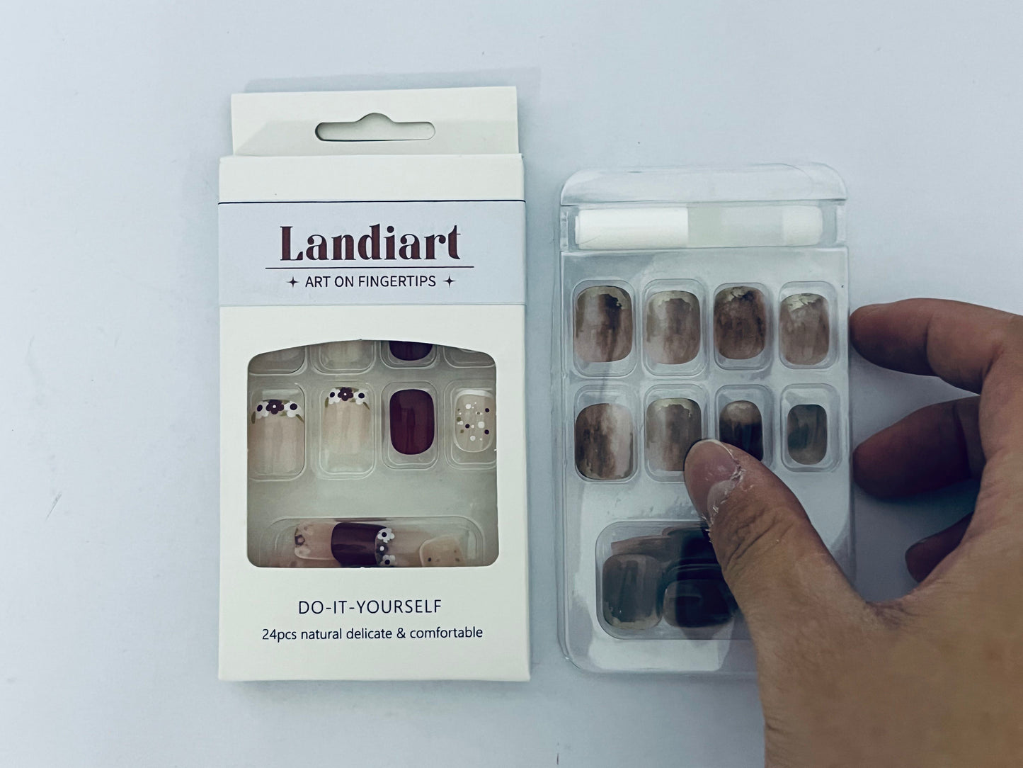 Landiart Press on Nails Extra Short Squoval, Spring Summer Jelly Gel Glue on Nails, 24Pcs Glossy Round Reusable UV Finish Fake Nails Acrylic False Nails Manicure Kits for Women