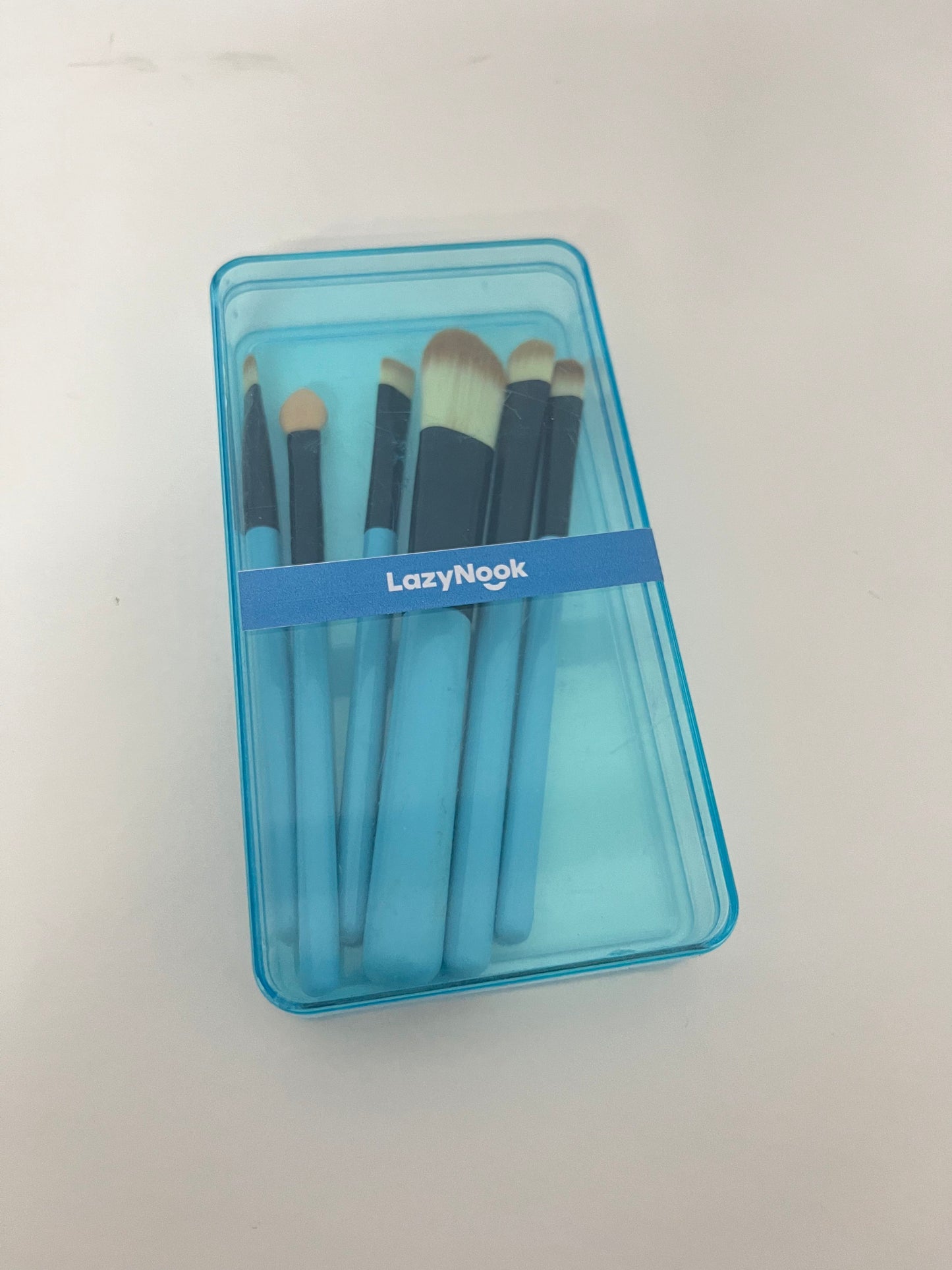 LazyNook 6Pcs Eye Makeup Brush Set - Soft Eyeshadow Blending Detail Brushes with Storage Case