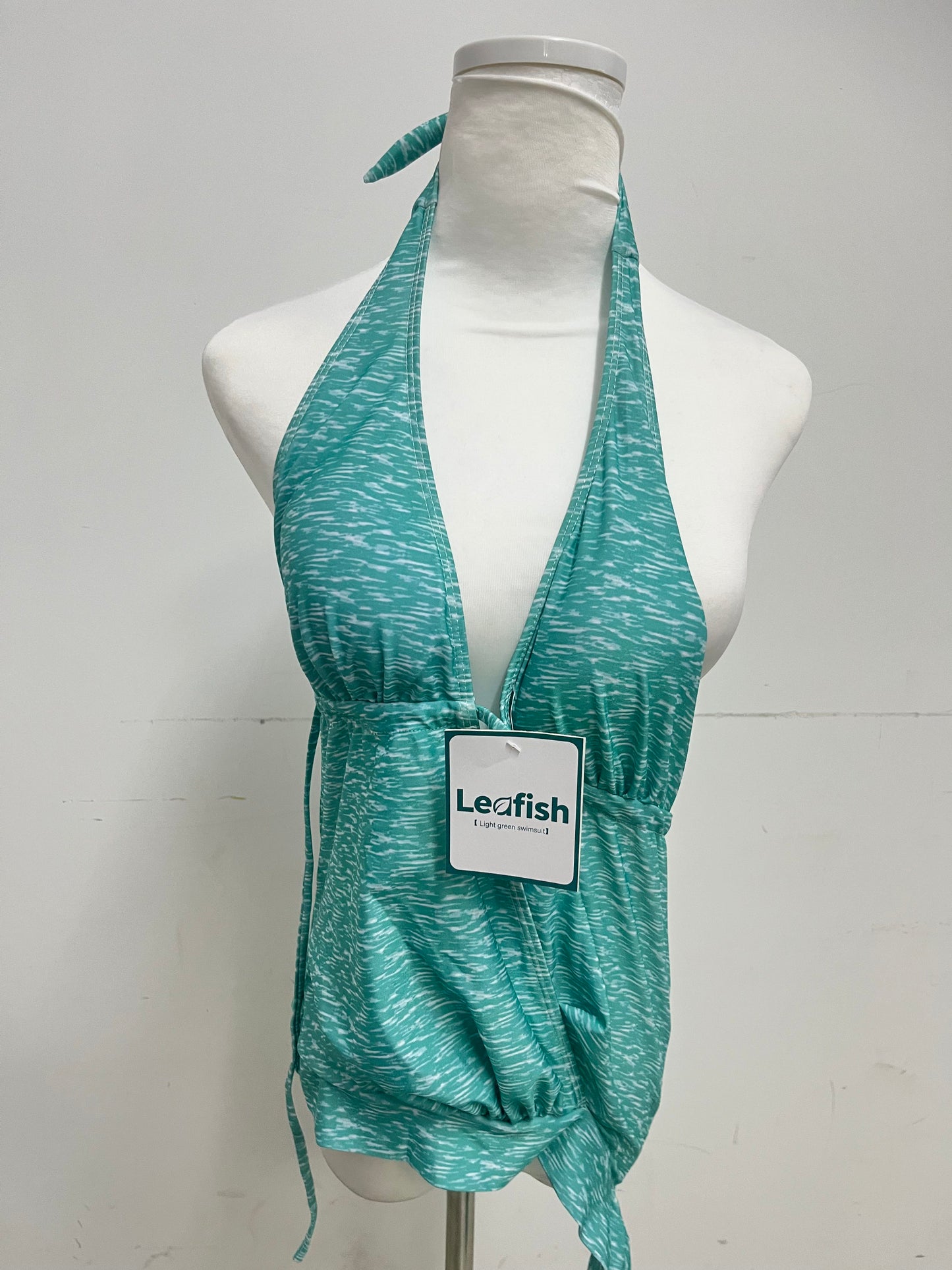 Leafish Light Green Mulberry Silk Swimsuit: Luxury & Comfort for Your Aquatic Journey