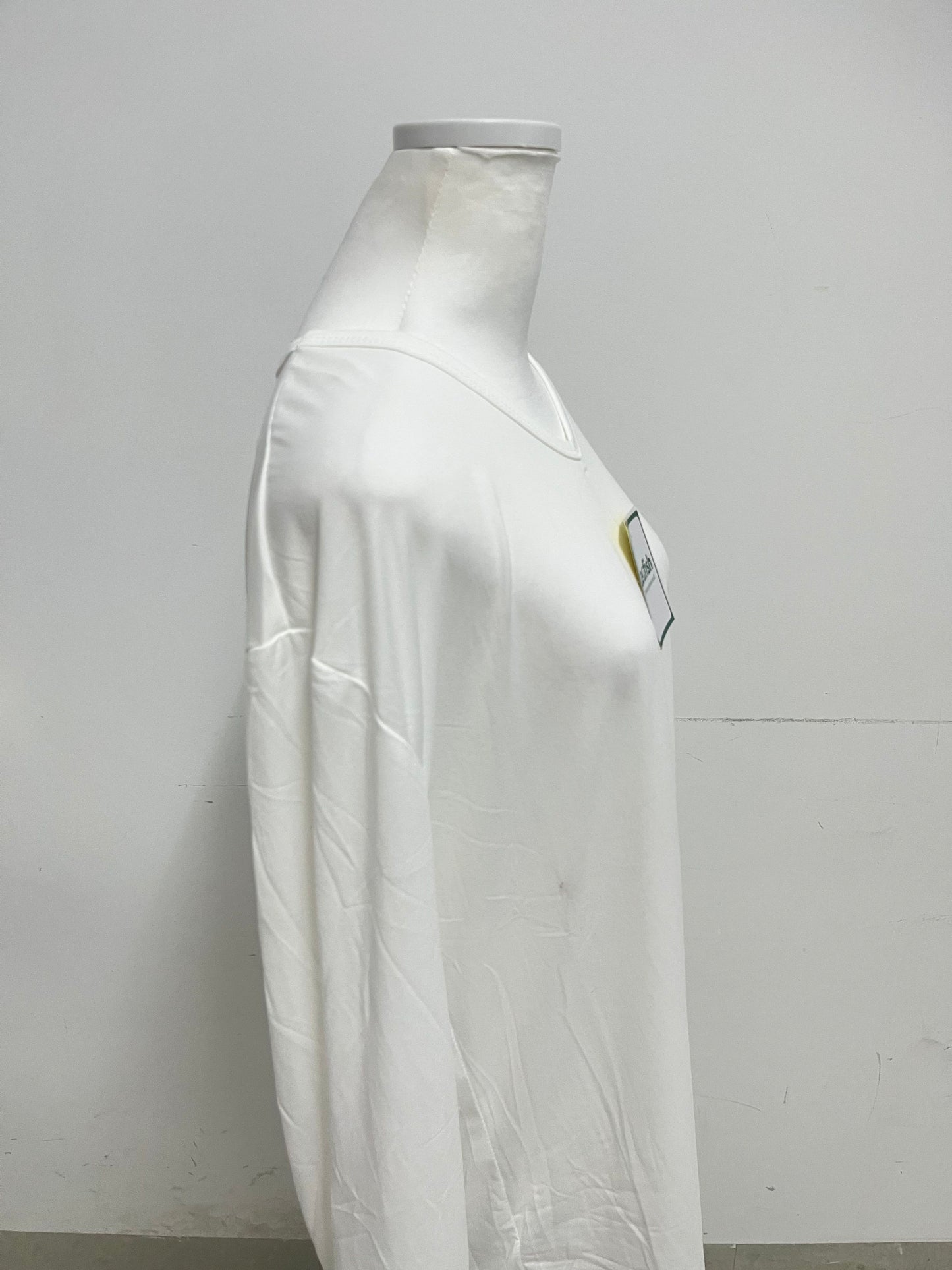 Leafish White V-Neck Long-Sleeve Casual T-Shirt