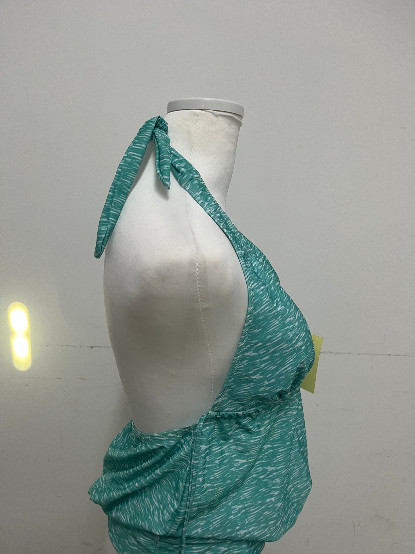 Leafish Light Green Mulberry Silk Swimsuit: Luxury & Comfort for Your Aquatic Journey