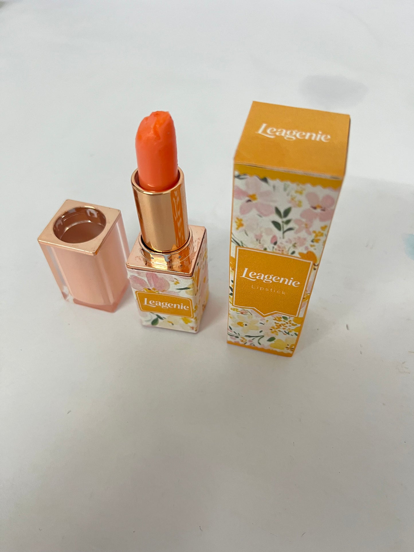 Leagenie lipstick Color Changing Lipstick PH Lipstick Lip Balm ,Rich in Vitamin E for All-Day Moisture,Temperature Change Long Lasting Moisturizer Waterproof labiales