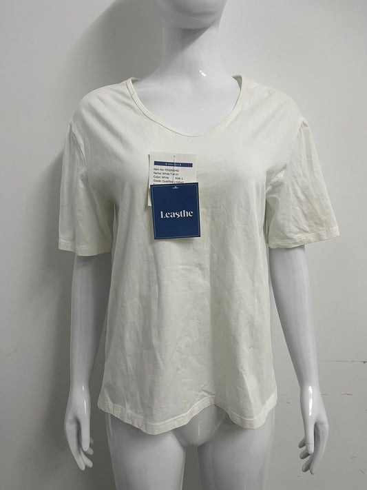 【Leasthe Oversized V-Neck T-shirt】—— Effortless Comfort for Everyday Style
