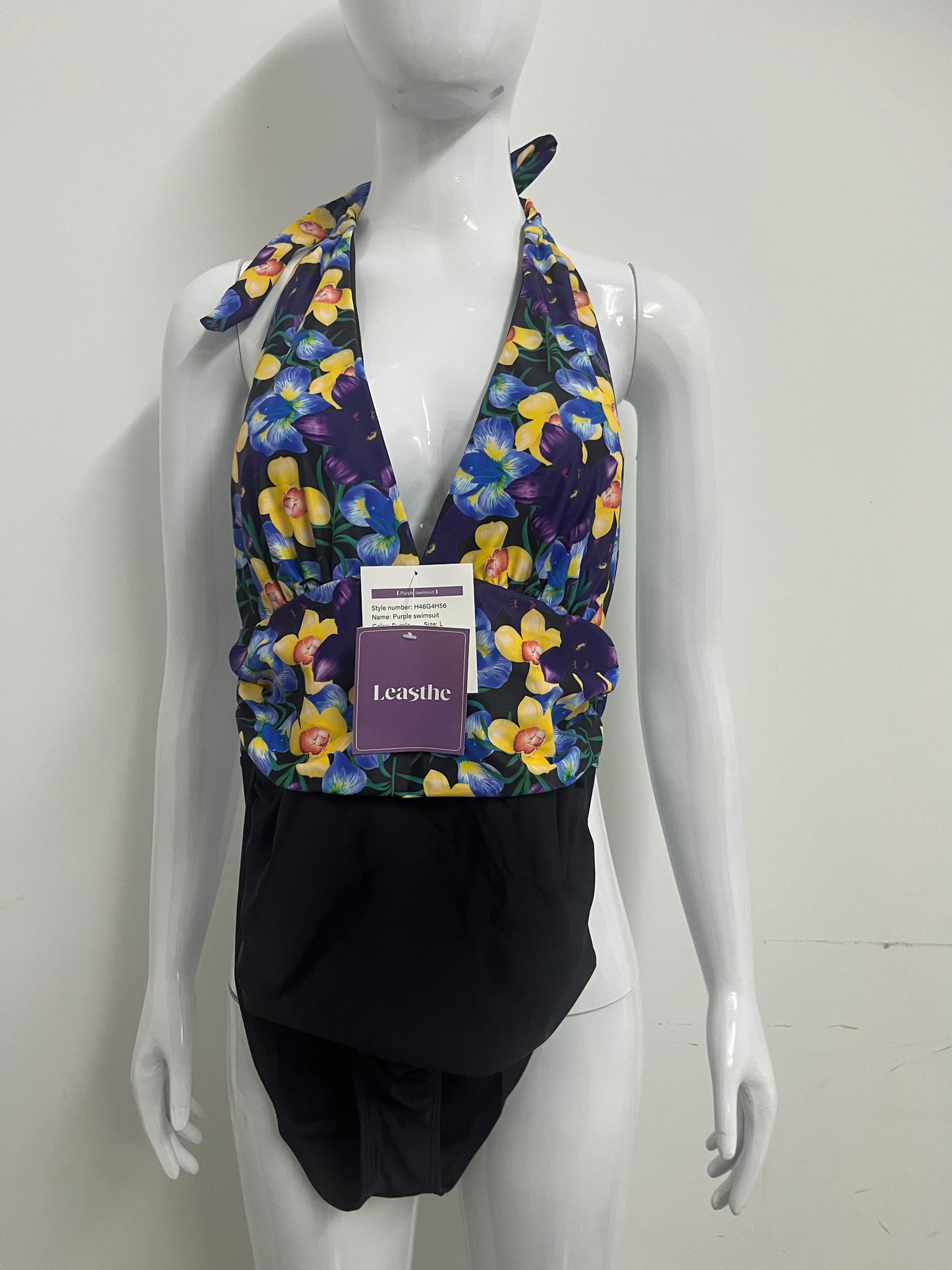 【Leasthe Floral Halter One-Piece Swimsuit】—— Vibrant & Flattering Swimwear for Confident Summer Days
