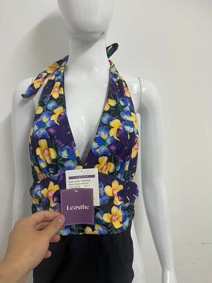 【Leasthe Floral Halter One-Piece Swimsuit】—— Vibrant & Flattering Swimwear for Confident Summer Days