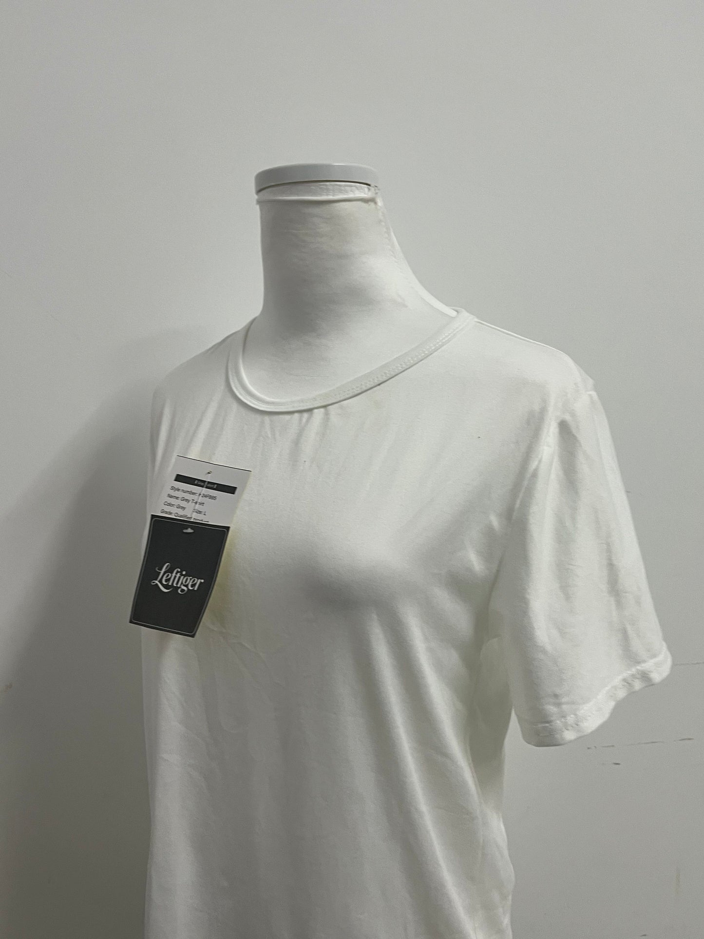 Leftiger Basic White Crew Neck T-Shirt (Relaxed Fit)