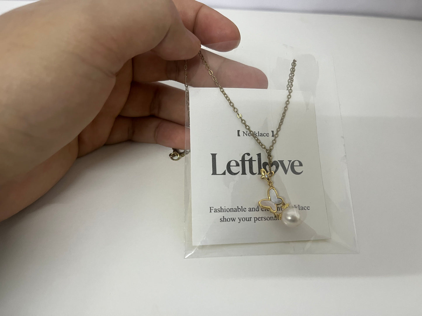 【Leftlove Hollow Heart & Pearl Pendant Necklace】—— Elegant Accessory for Daily Elegance & Sentimental Style