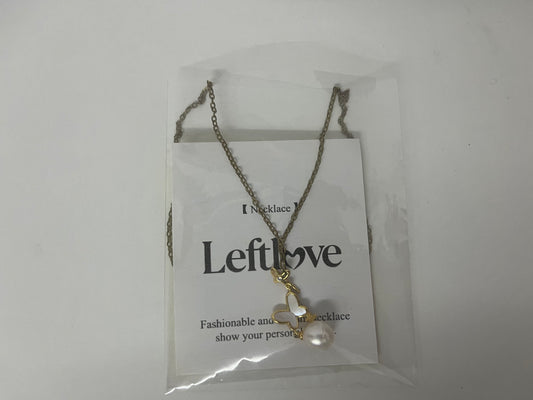 【Leftlove Hollow Heart & Pearl Pendant Necklace】—— Elegant Accessory for Daily Elegance & Sentimental Style