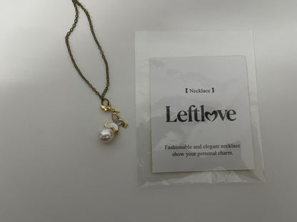 【Leftlove Hollow Heart & Pearl Pendant Necklace】—— Elegant Accessory for Daily Elegance & Sentimental Style