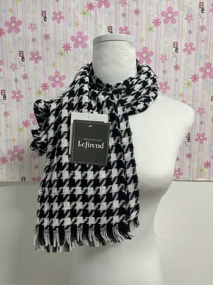 Leftrend Women's Lightweight Soft Fringe Scarf