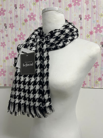 Leftrend Women's Lightweight Soft Fringe Scarf