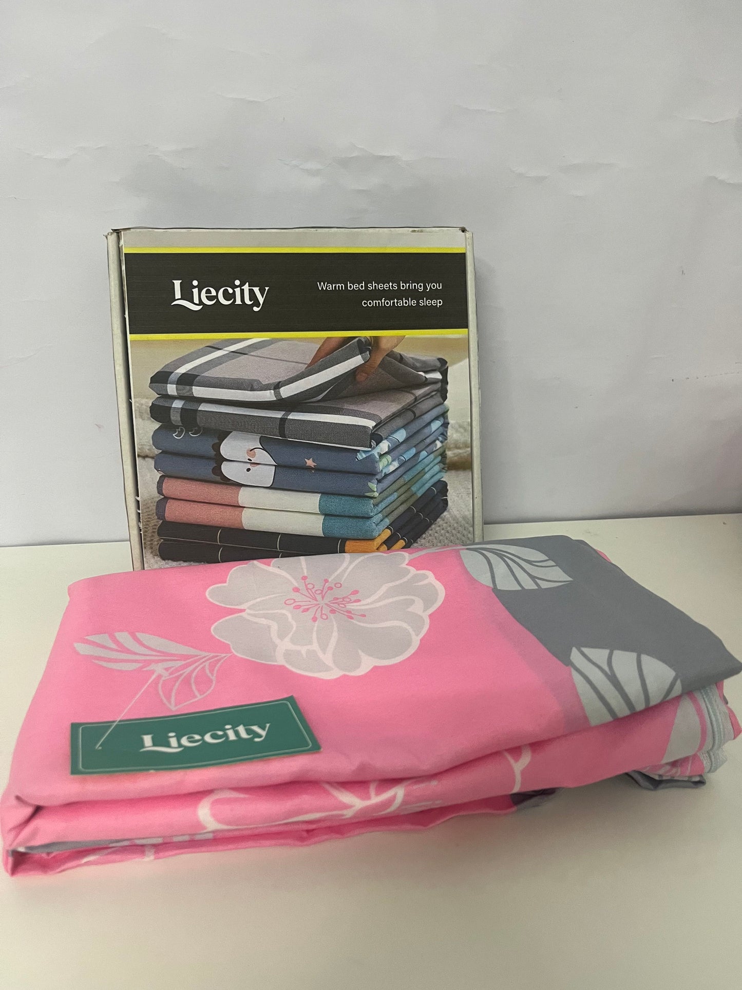 【Liecity Bedsheets】——Liecity Soft Floral Print Bed Sheet - Breathable, Fade-Resistant, All-Season Bedding with American Countryside Style