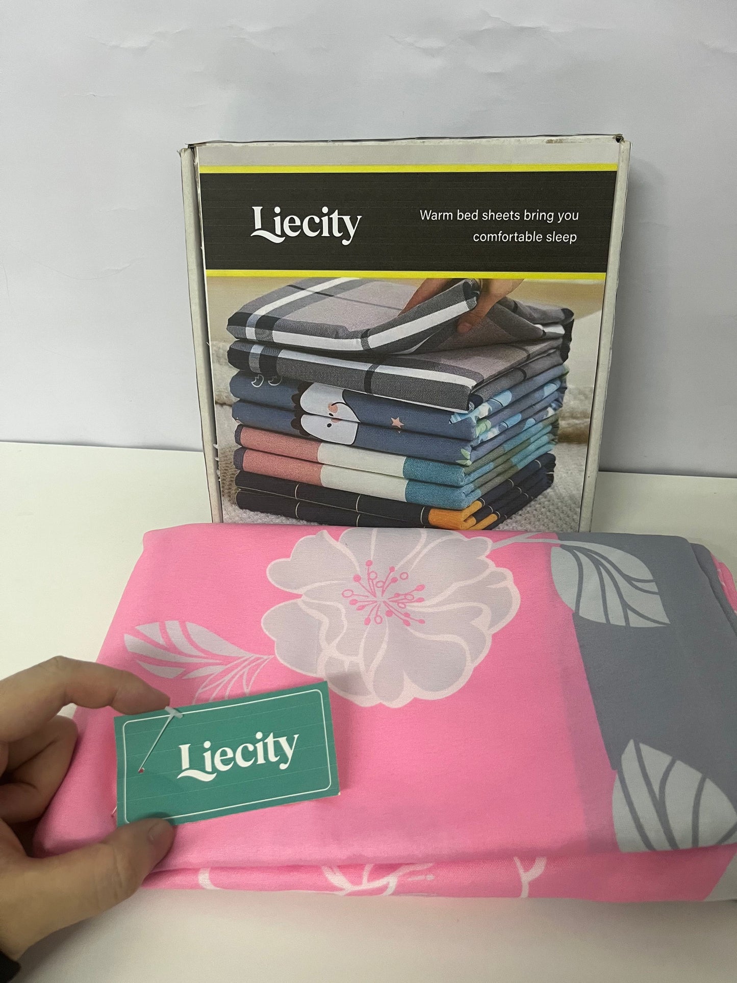 【Liecity Bedsheets】——Liecity Soft Floral Print Bed Sheet - Breathable, Fade-Resistant, All-Season Bedding with American Countryside Style