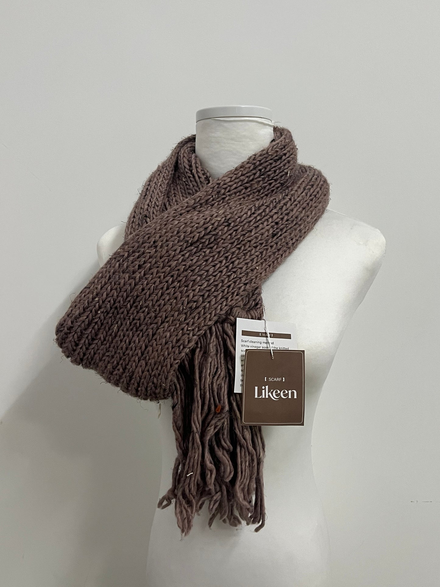 Likeen Chunky Knit Warm Tassel Scarf - Perfect Blend of Fashion and Warmth for Autumn & Winter
