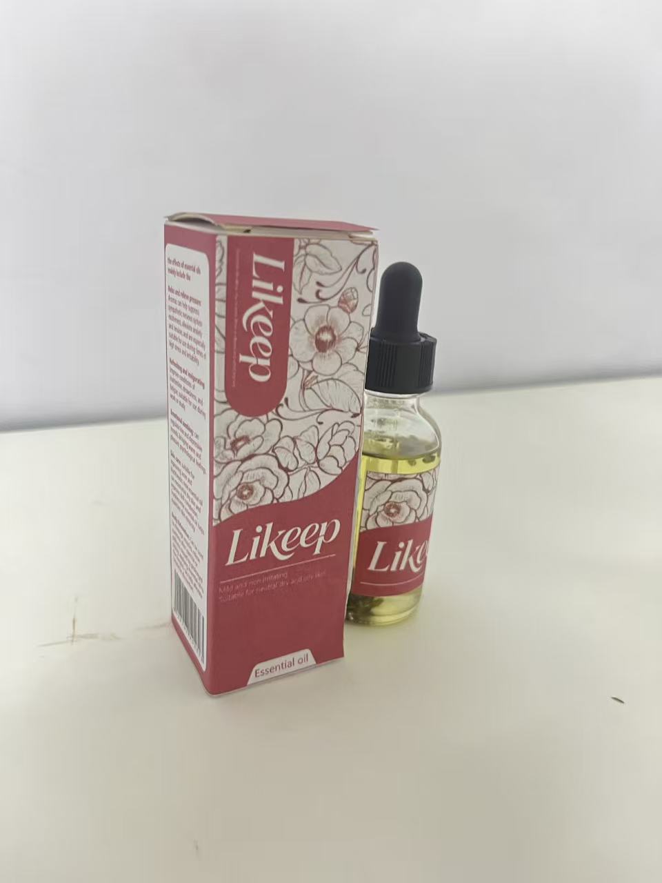 Likeep Essential Oil - Gentle Nourishment for Neutral, Dry & Oily Skin