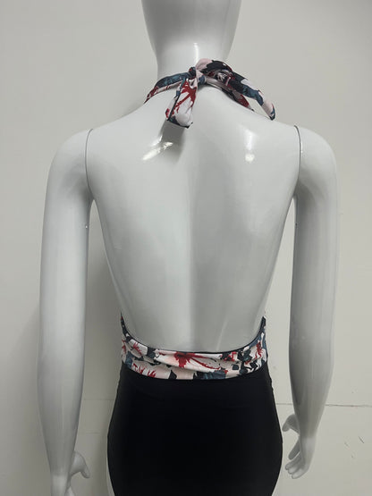 【Linedog Floral Halter One-Piece Swimsuit】—— Flattering & Stylish Swimwear for Beach Days & Poolside