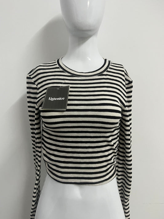 【Listenice Striped Ribbed Crop Top】—— Retro-Inspired Style for Everyday Versatility