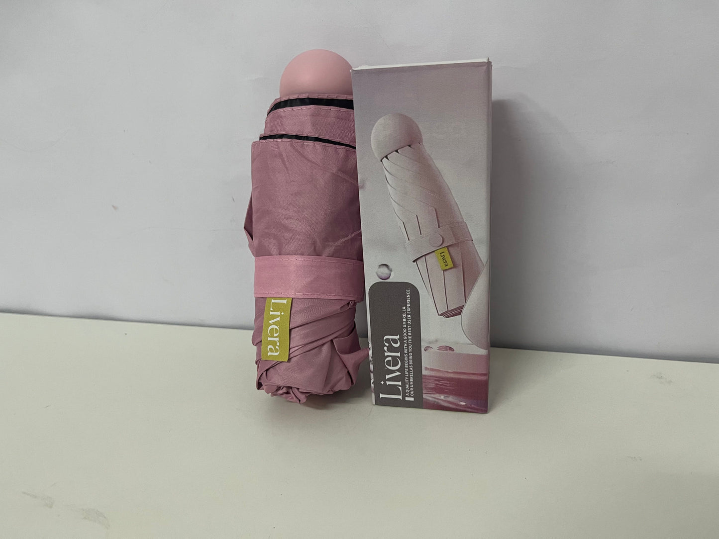 【Livera Compact Foldable Umbrella】—— Pink Stylish Water-Resistant Umbrella: Portable, Lightweight & Durable for Daily Commuting & Outdoor Outings