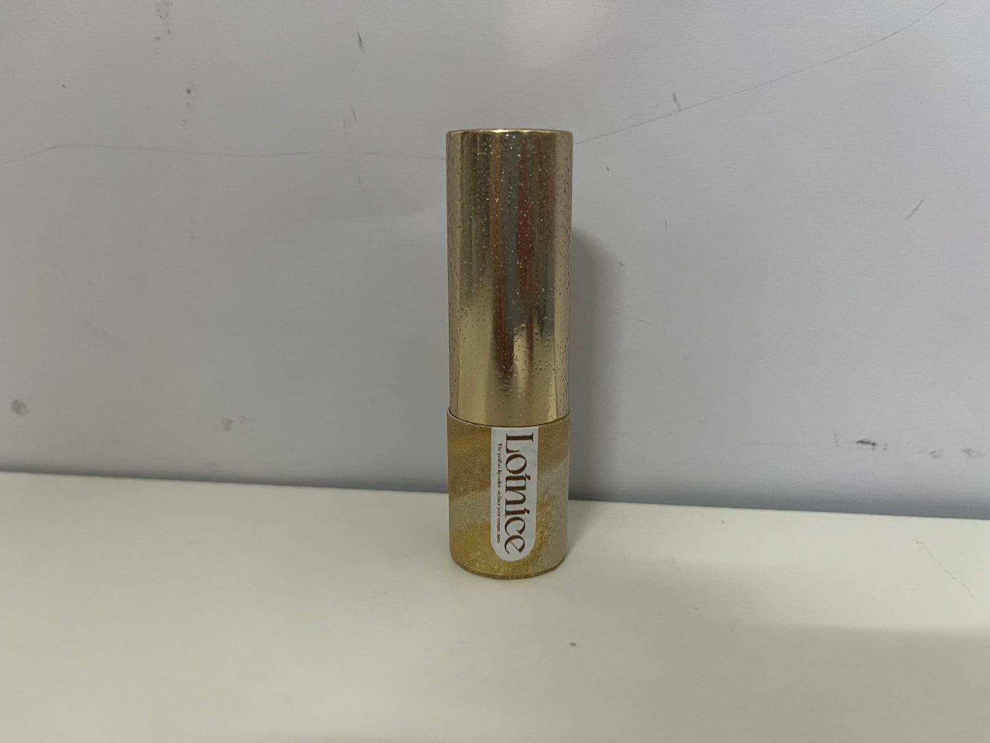 [Lotnice Lipsticks]-Gold-Plated Matte Lipstick - Flattering Non-Drying Velvet Lip Color