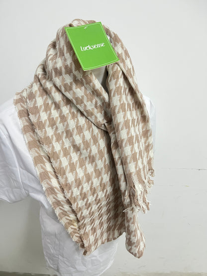Lucksense Houndstooth Knit Scarf Retro Fashion Warm & Comfortable A Versatile Textured Piece for Autumn & Winter Outfits