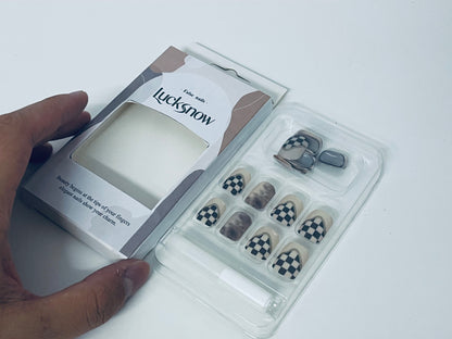Lucksnow Checkerboard Retro Fake Nail Tips - Color-Block Matte Press-On Nails (With Jelly Adhesive)