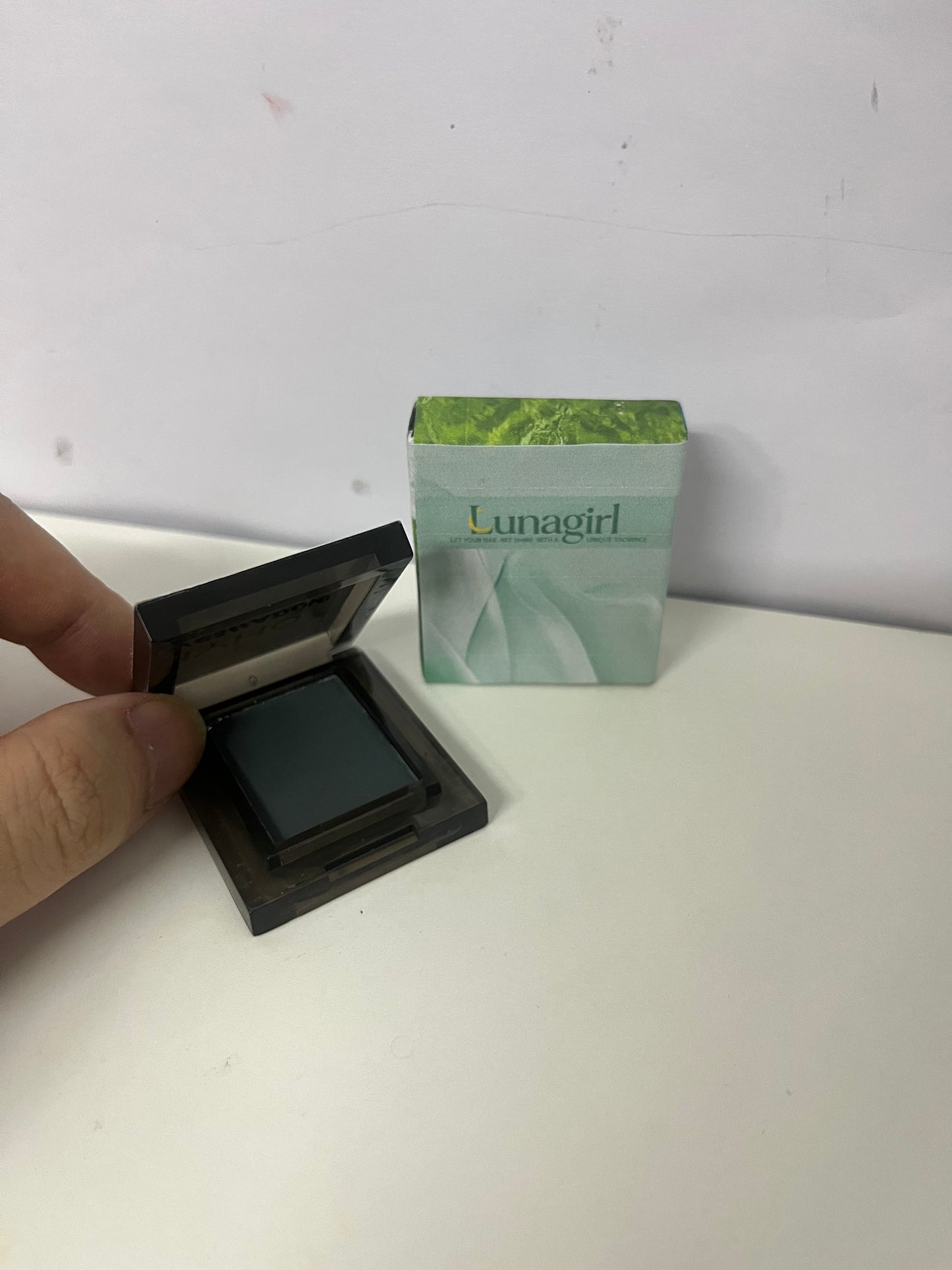 [Lunagirl Eye shadow]-Single Matte Eyeshadow - Cool Gray-Blue Tone Atmosphere Eyeshadow Palette