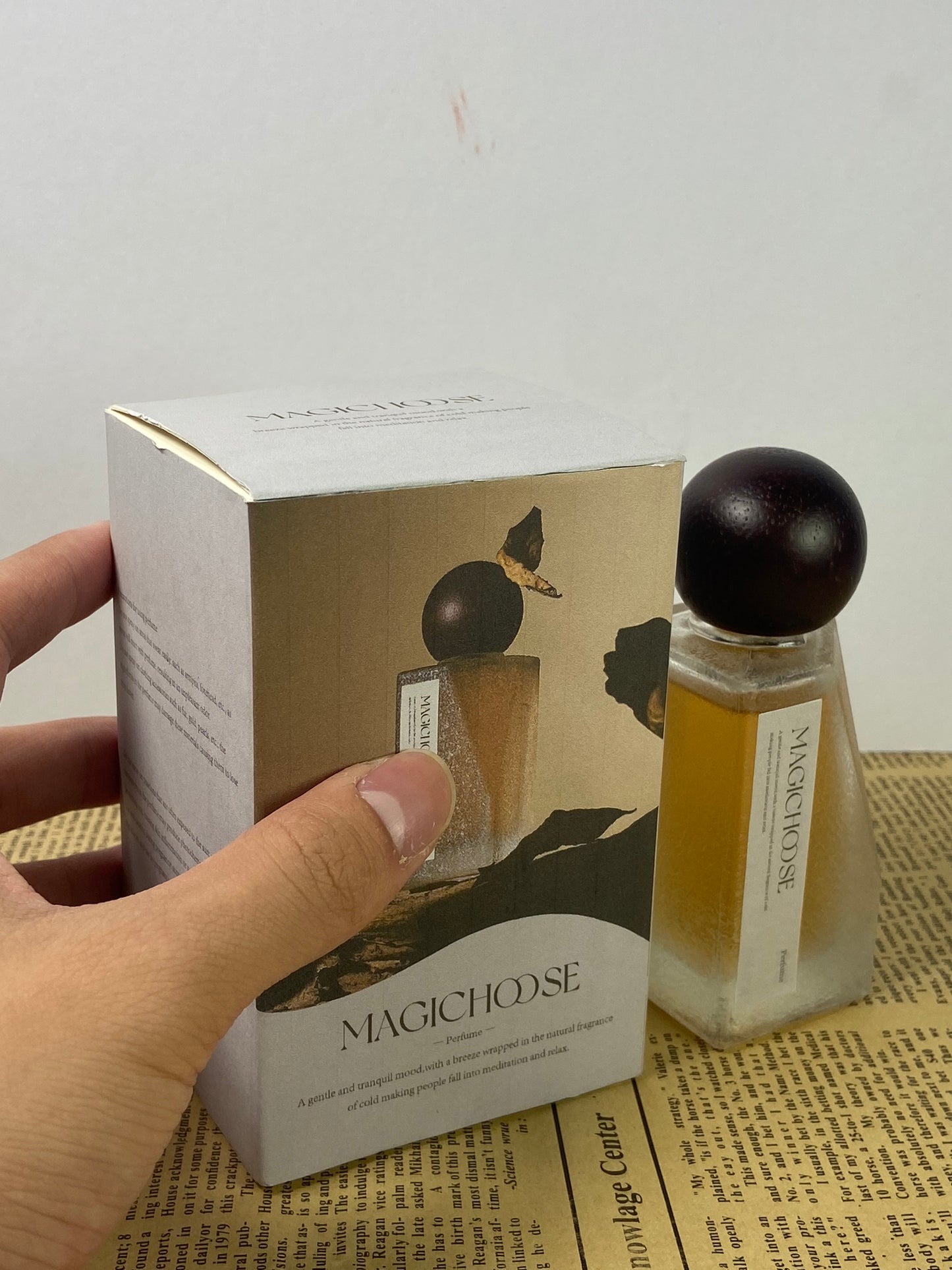 MAGICHOOSE Perfume Nourishing and Hydrating Hair Shine Spray-A Warm and Sensual Fragrance With Sweet Floral Scent