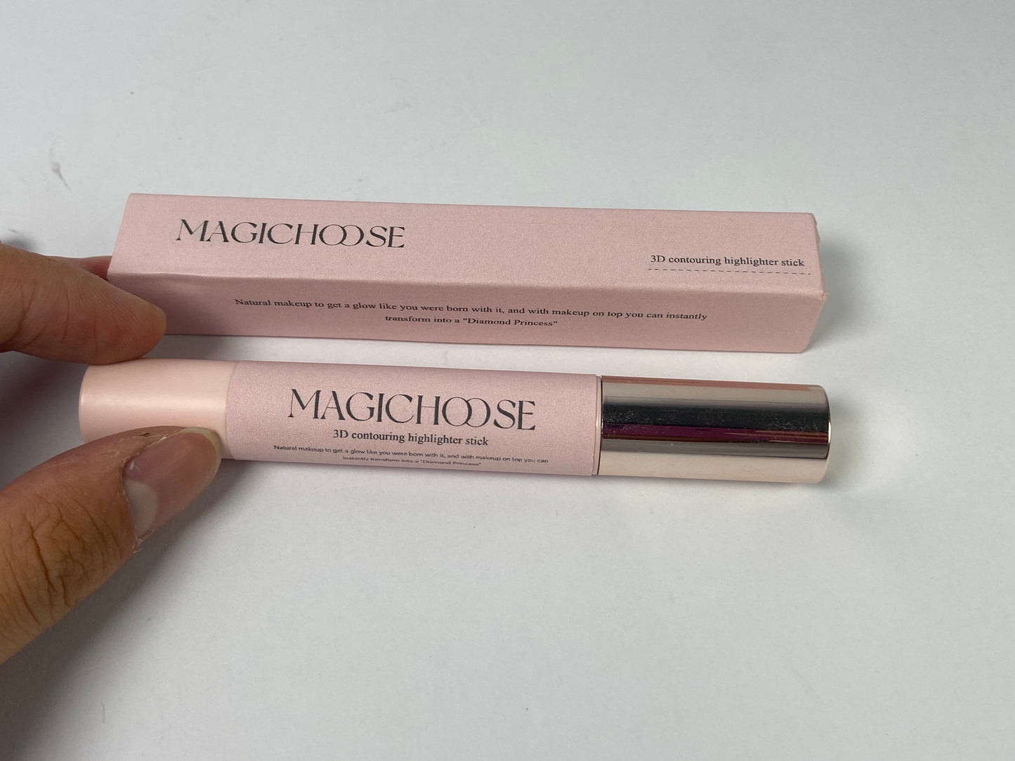 MAGICHOOSE Highlighter make-up Highlighter Bronzer Pen,Long Lasting & Smooth Natural Face Contouring Illuminator,Professional Makeup Kit for All Skin