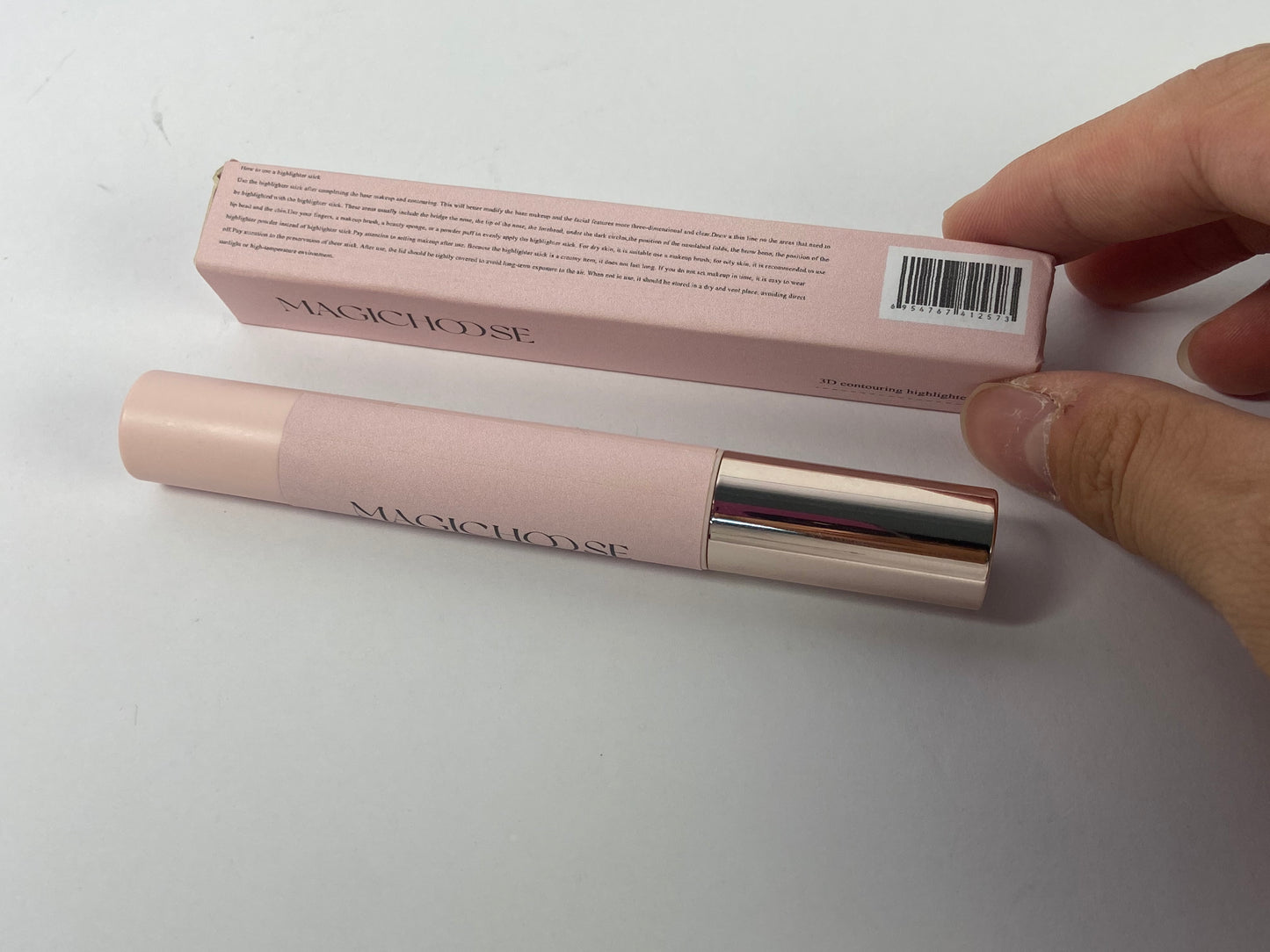 MAGICHOOSE Highlighter make-up Highlighter Bronzer Pen,Long Lasting & Smooth Natural Face Contouring Illuminator,Professional Makeup Kit for All Skin