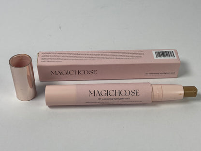 MAGICHOOSE Highlighter make-up Highlighter Bronzer Pen,Long Lasting & Smooth Natural Face Contouring Illuminator,Professional Makeup Kit for All Skin
