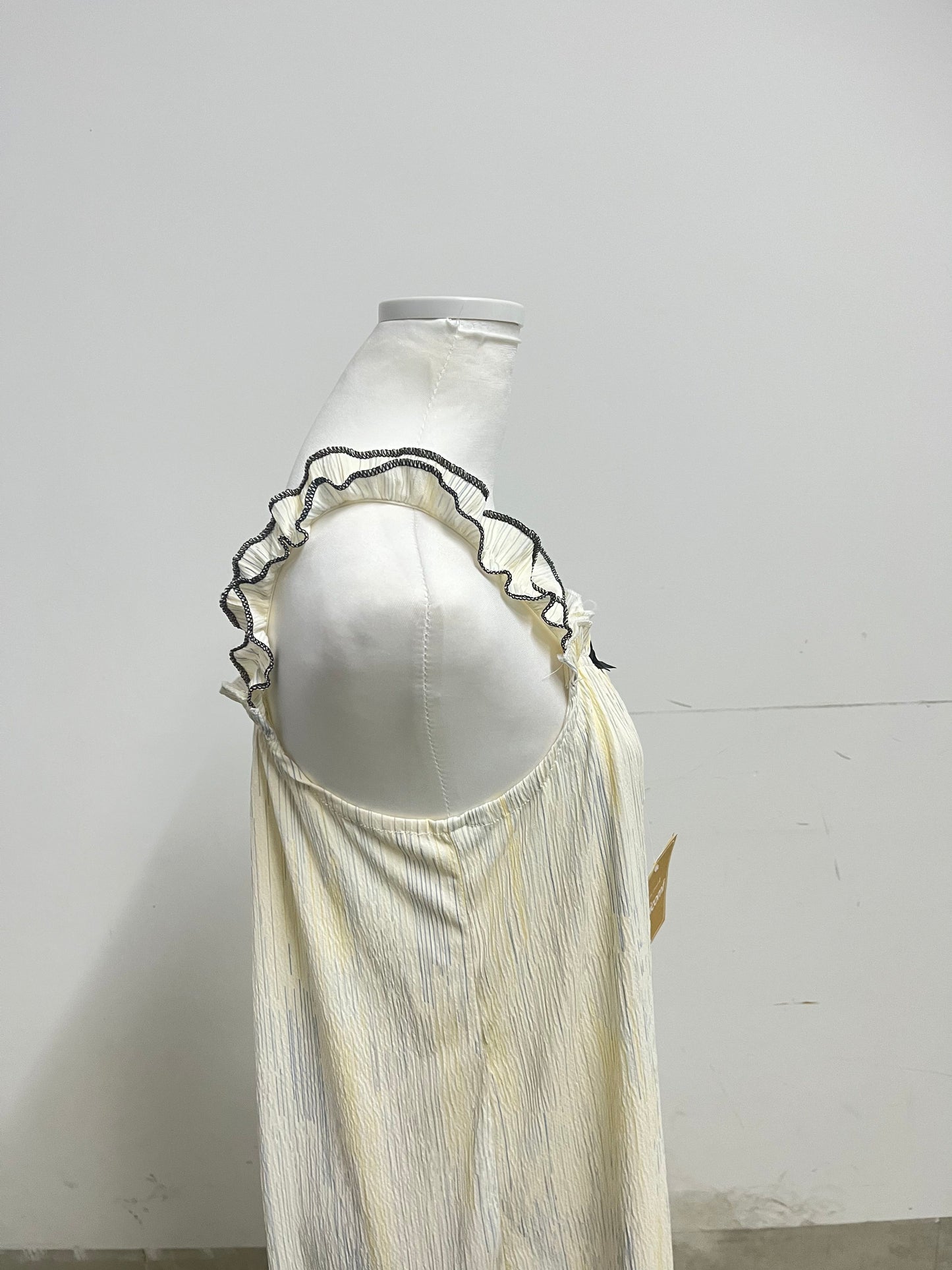 Magicomf Cream Yellow Ruched Ruffle Strap Nightgown