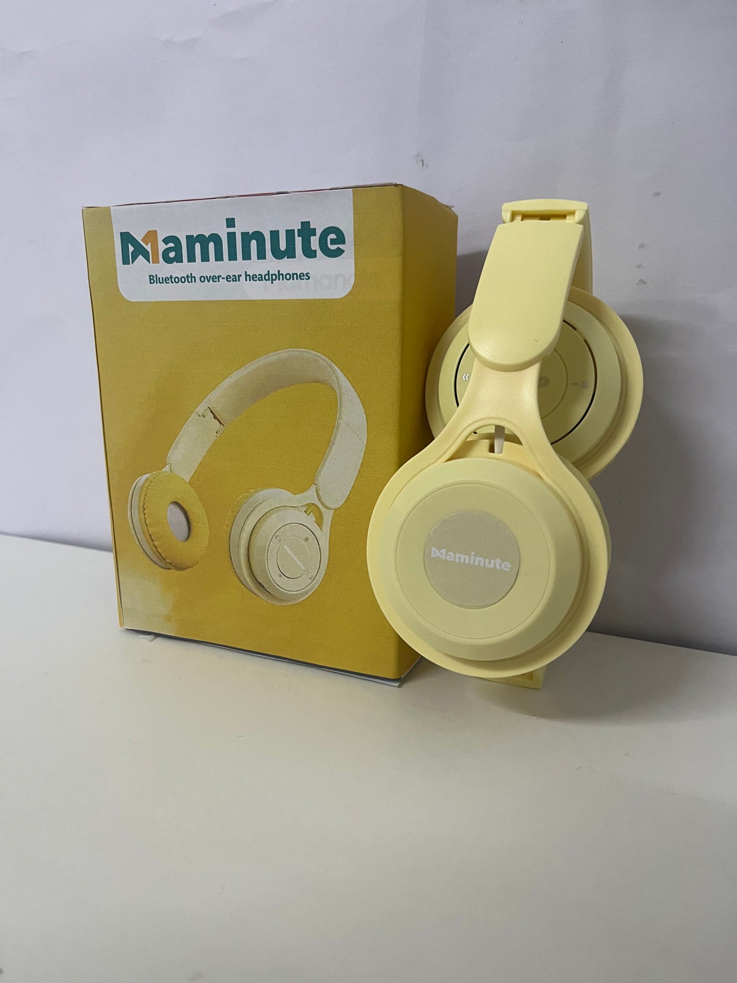 【Maminute Bluetooth Over-Ear Headphones】—— Stylish Audio Companion for Daily Life