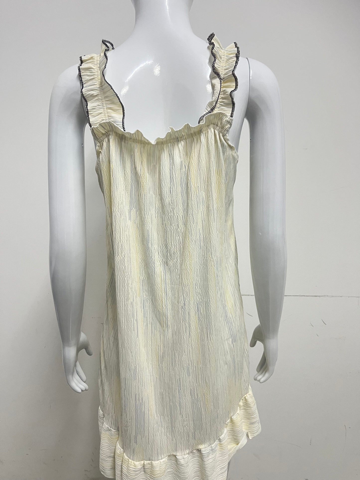 【Marginstar Pale Yellow Ruffle Dress】—— Sweet & Airy Comfort for Lazy Days