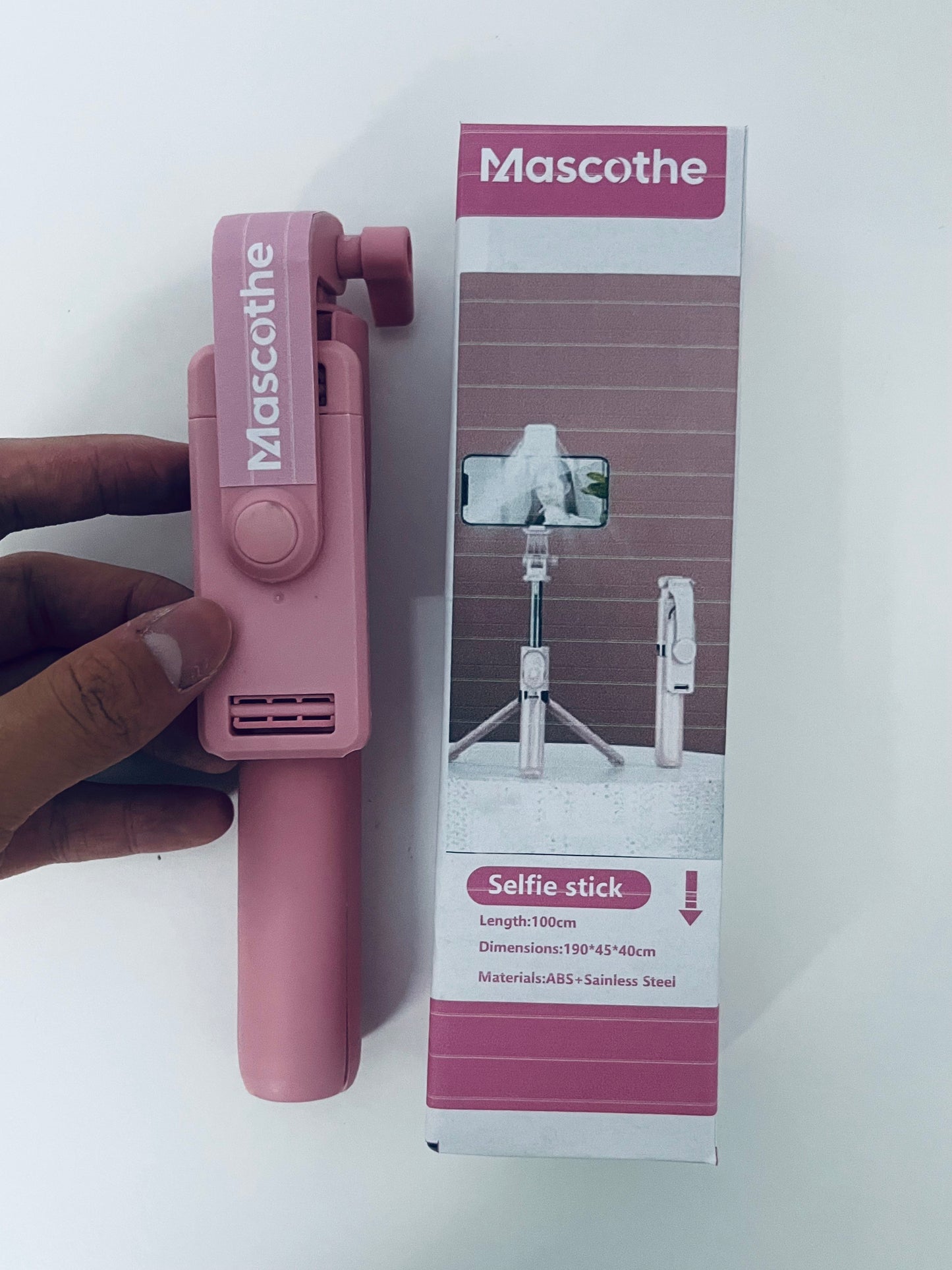 【Mascothe Selfie Stick】—— Versatile Tool for Capturing Moments