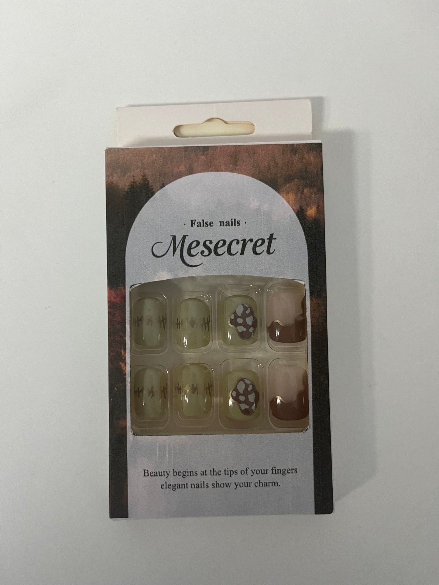 [Mesecret False nails]——Mesecret Retro Oil Painting Press-On Nails - Short Square Color-Block Nail Art