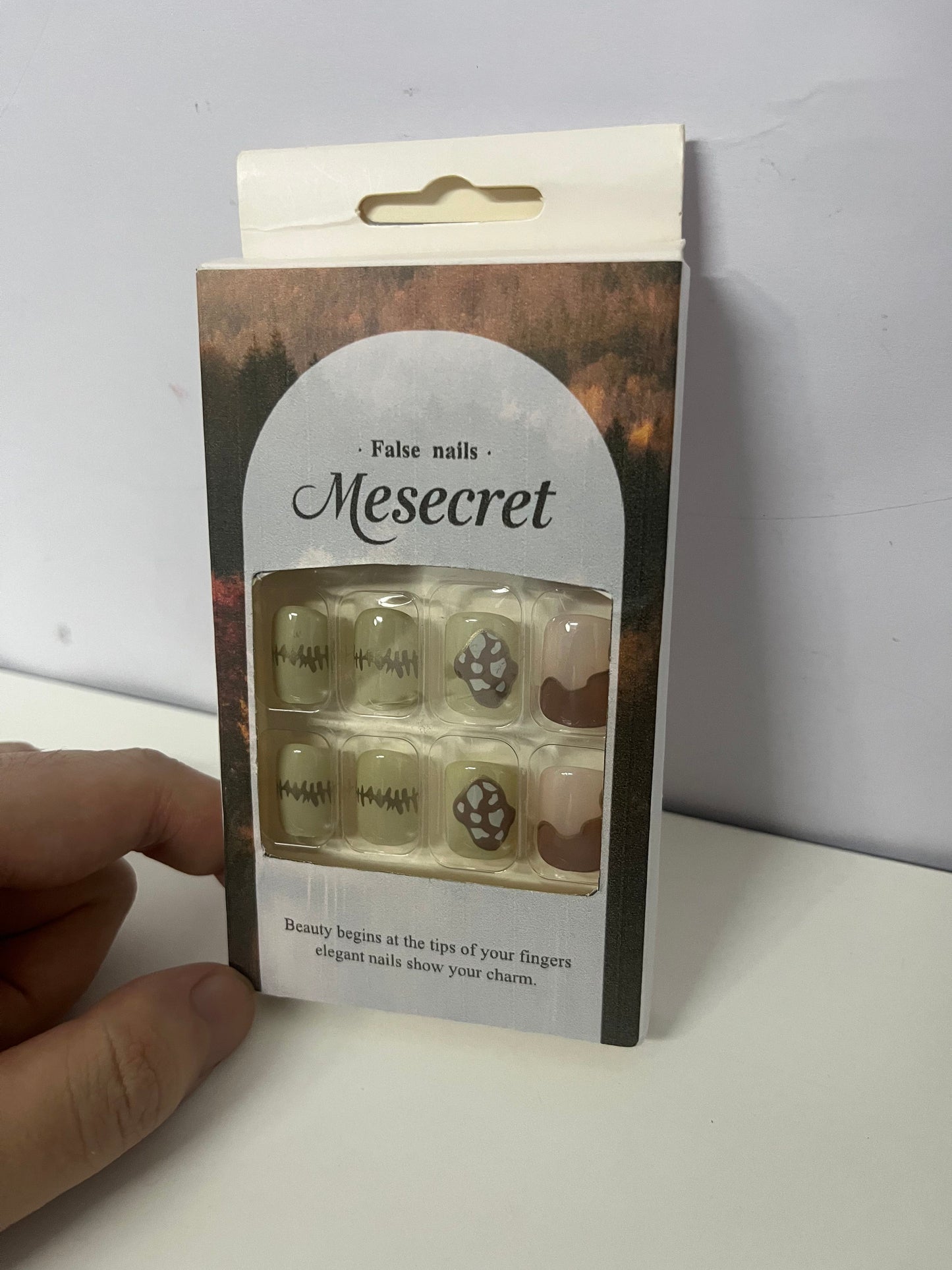 [Mesecret False nails]——Mesecret Retro Oil Painting Press-On Nails - Short Square Color-Block Nail Art