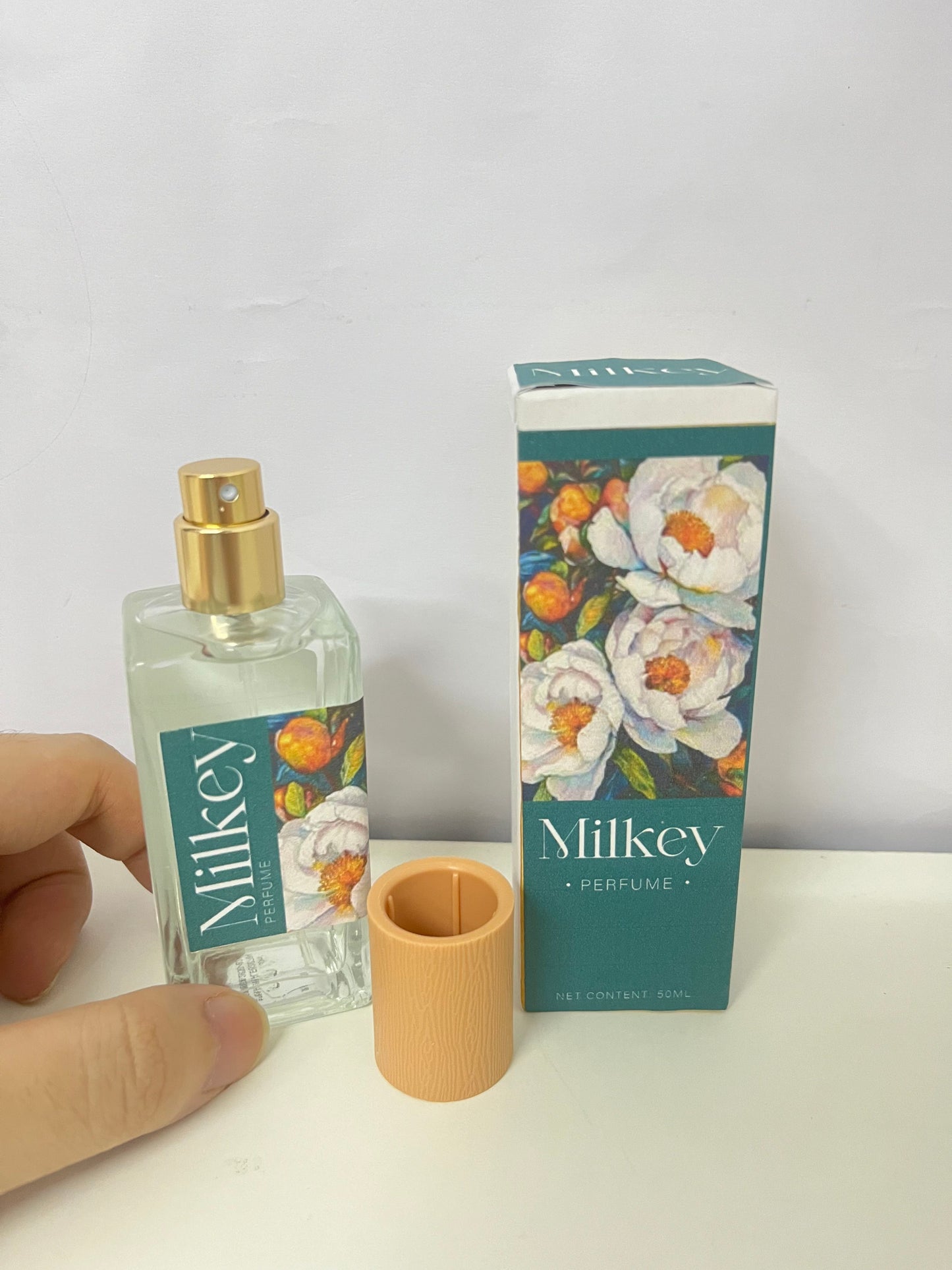 Milkey Floral Perfume - 50mL Clear Glass Bottle with Wood-Grain Cap, Delicate Floral Scent, Elegant Floral Pattern Packaging for Daily Use/Travel/Gifting